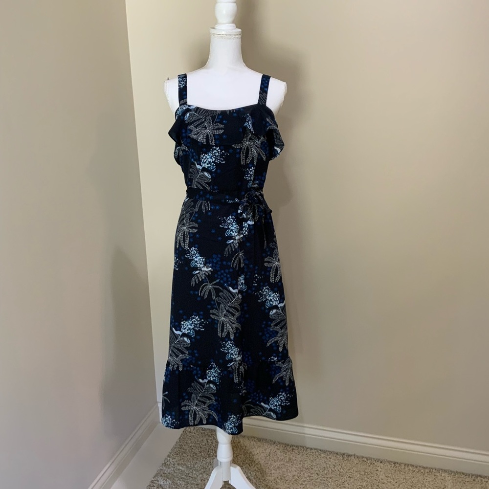 BANANA REPUBLIC NAVY FLORAL SUNDRESS SMALL